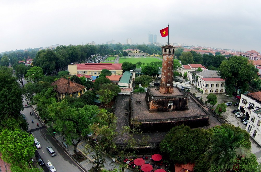 hanoi-flag-tower